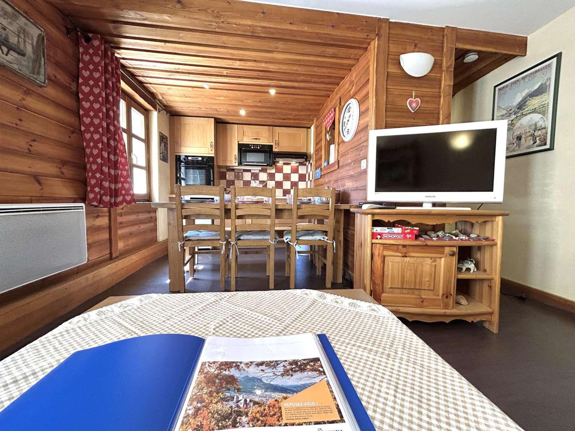 Charmant T3 Renove Au Coeur De Briancon - Ideal Pour 4, Bien Equipe, Proche Bus Et Parking - Fr-1-330C-102 Exterior foto